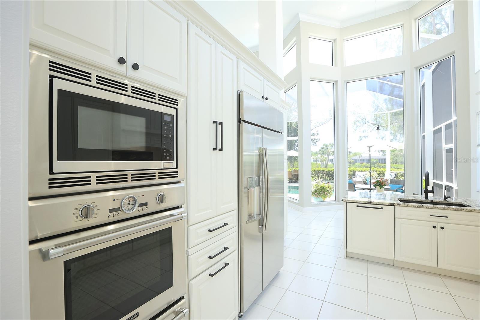 3527 FAIR OAKS LN, LONGBOAT KEY, FL, 34228