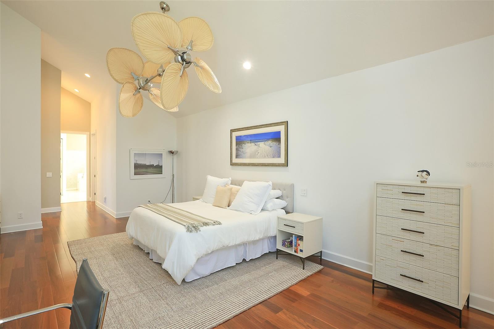 3527 FAIR OAKS LN, LONGBOAT KEY, FL, 34228