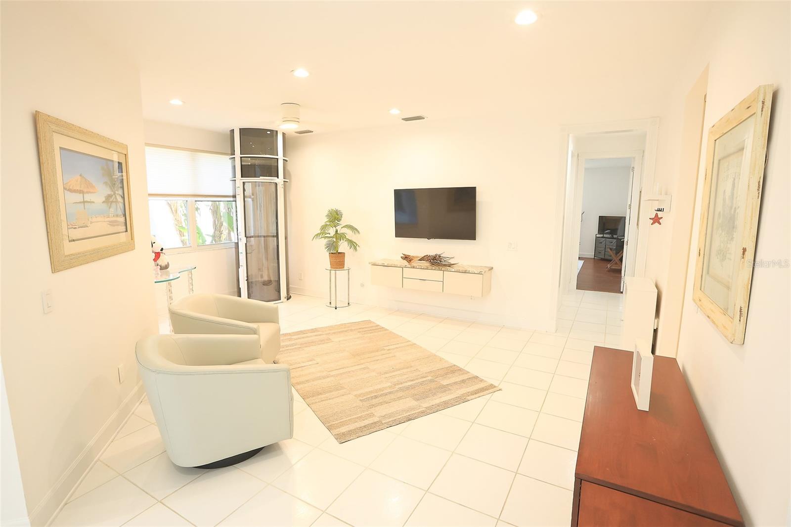 3527 FAIR OAKS LN, LONGBOAT KEY, FL, 34228