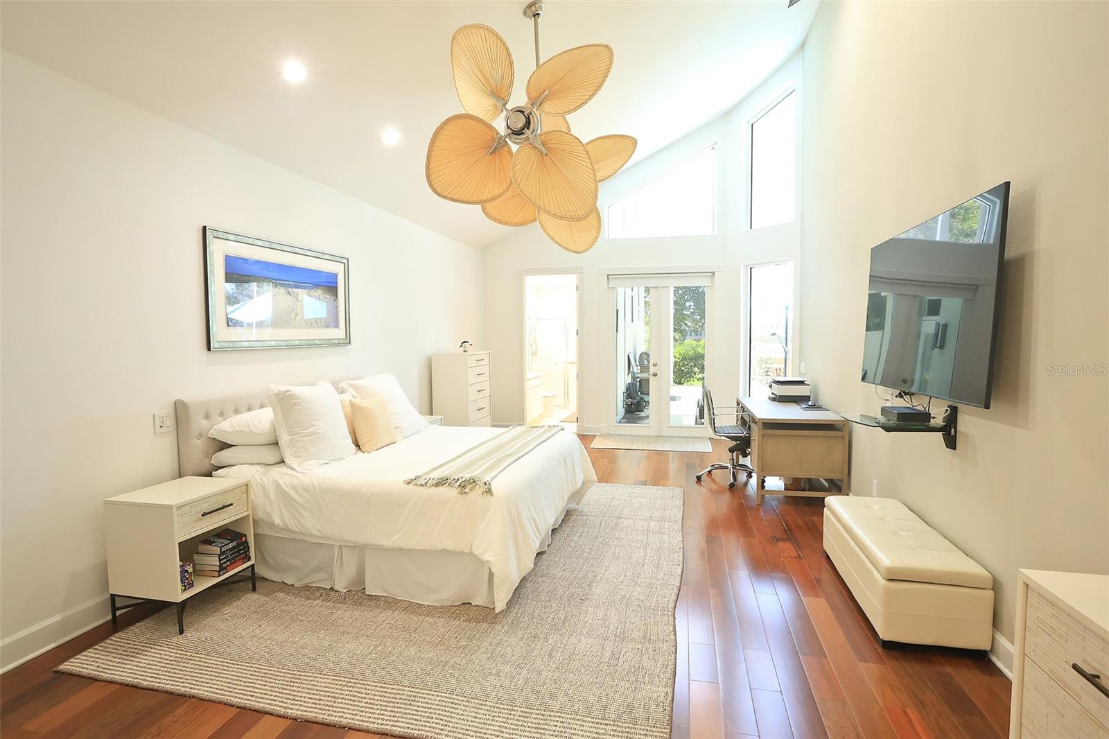 3527 FAIR OAKS LN, LONGBOAT KEY, FL, 34228