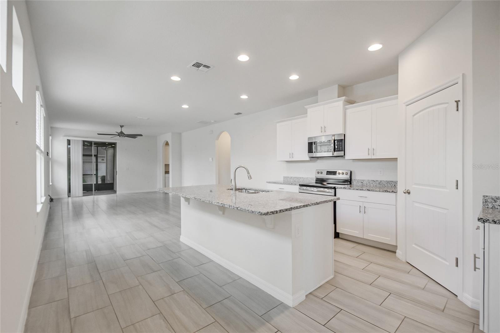 9468 KOMIKA LN, WINTER GARDEN, FL, 34787