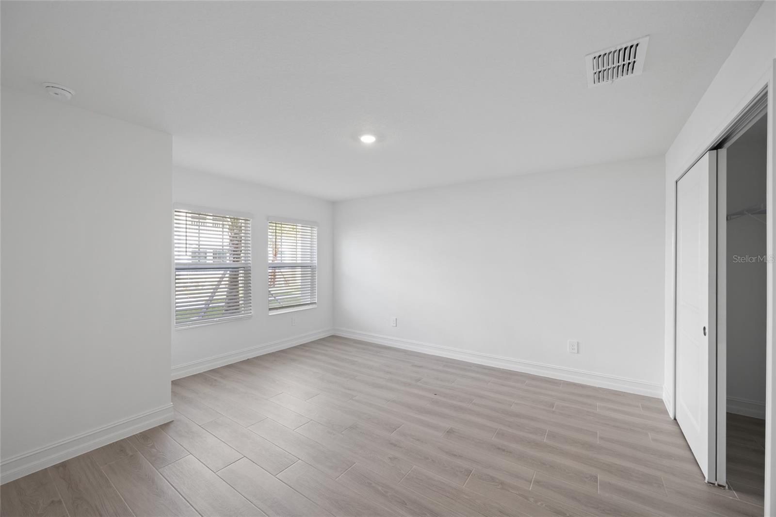 3463 SILENT GARDENS CV, WESLEY CHAPEL, FL, 33543