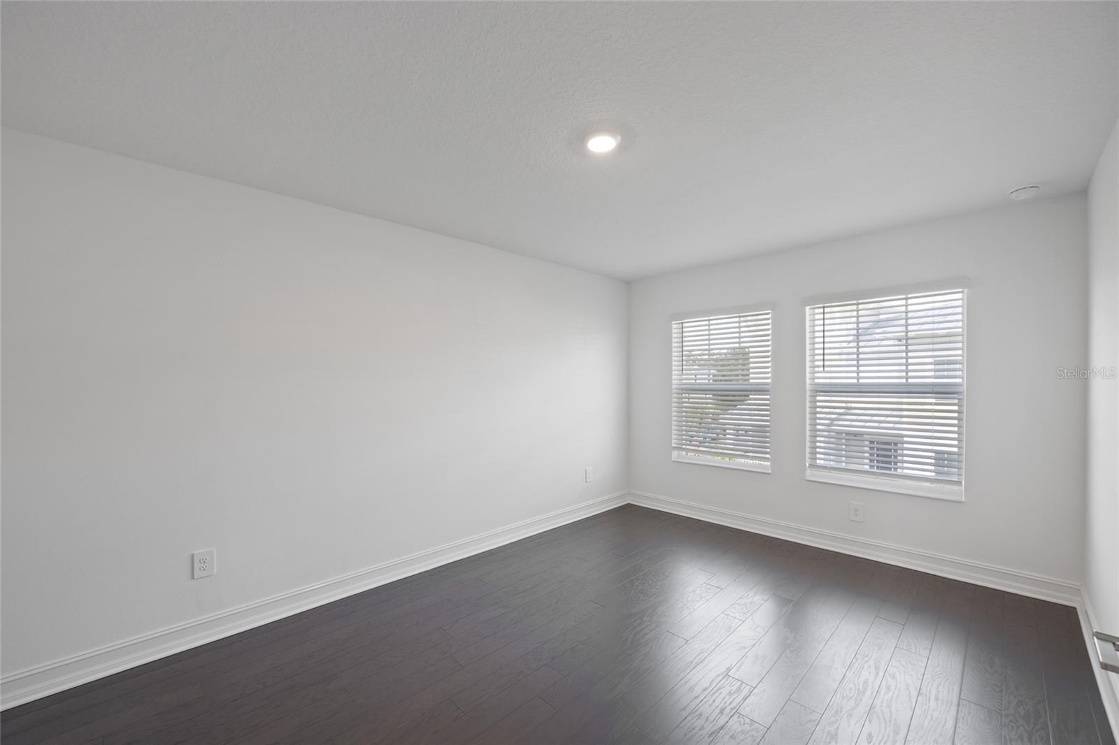 3463 SILENT GARDENS CV, WESLEY CHAPEL, FL, 33543