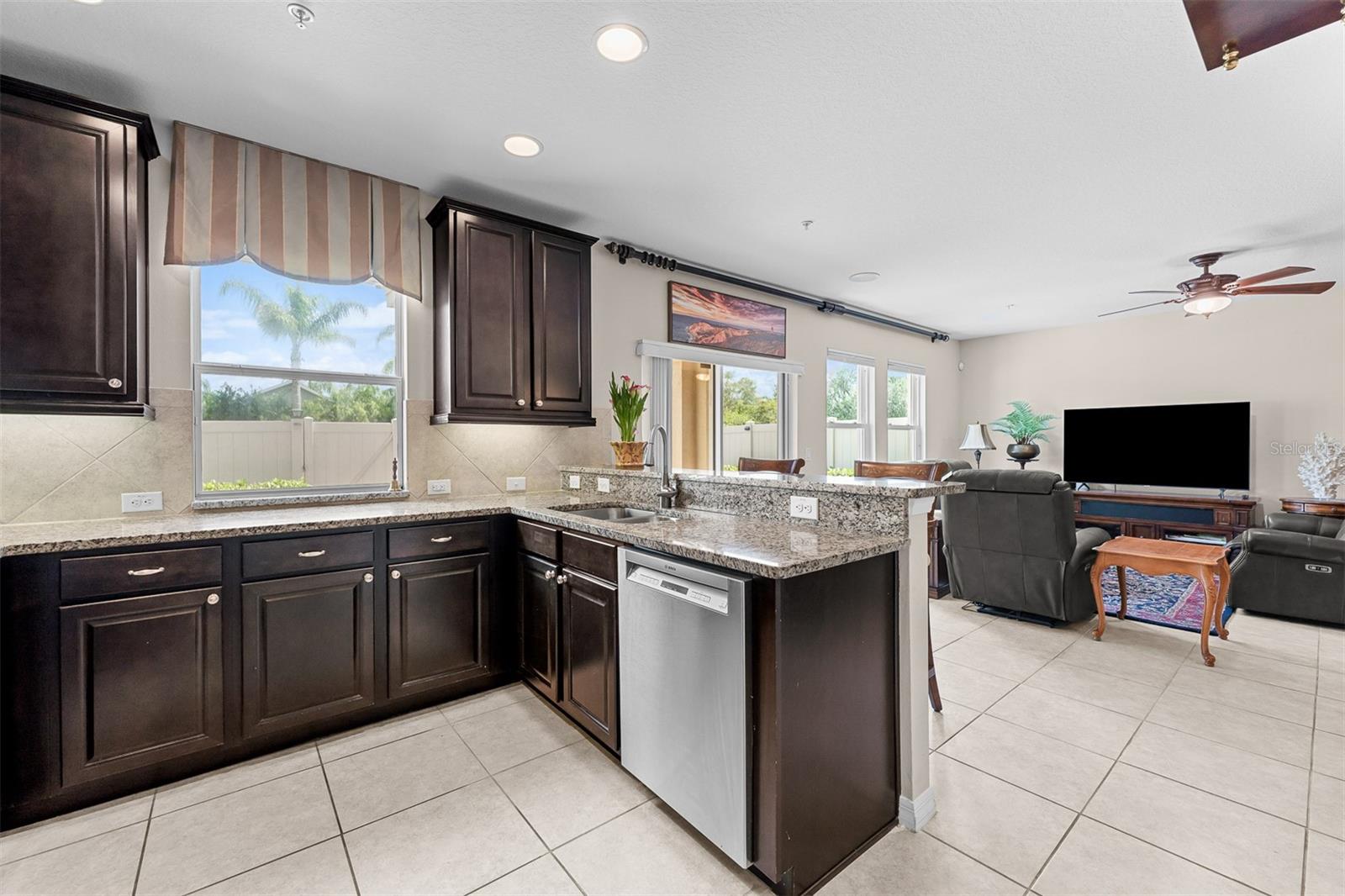 363 WHITE DOGWOOD LN, OCOEE, FL, 34761