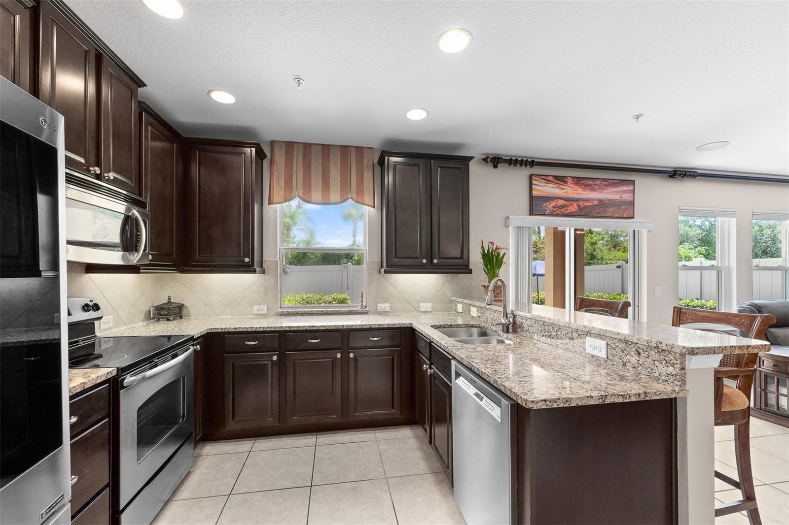 363 WHITE DOGWOOD LN, OCOEE, FL, 34761