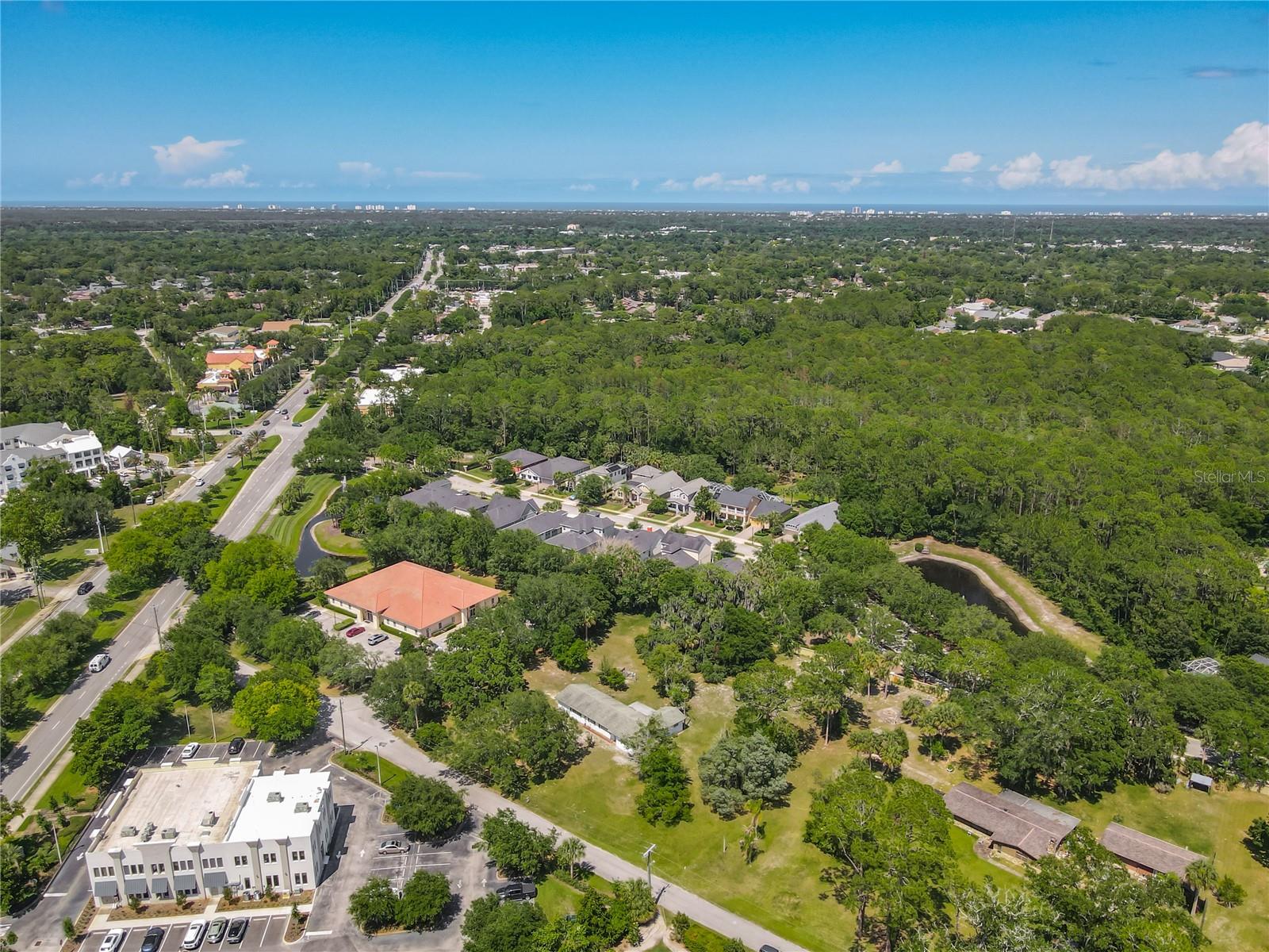 10 MIRROR LAKE DR, ORMOND BEACH, FL, 32174