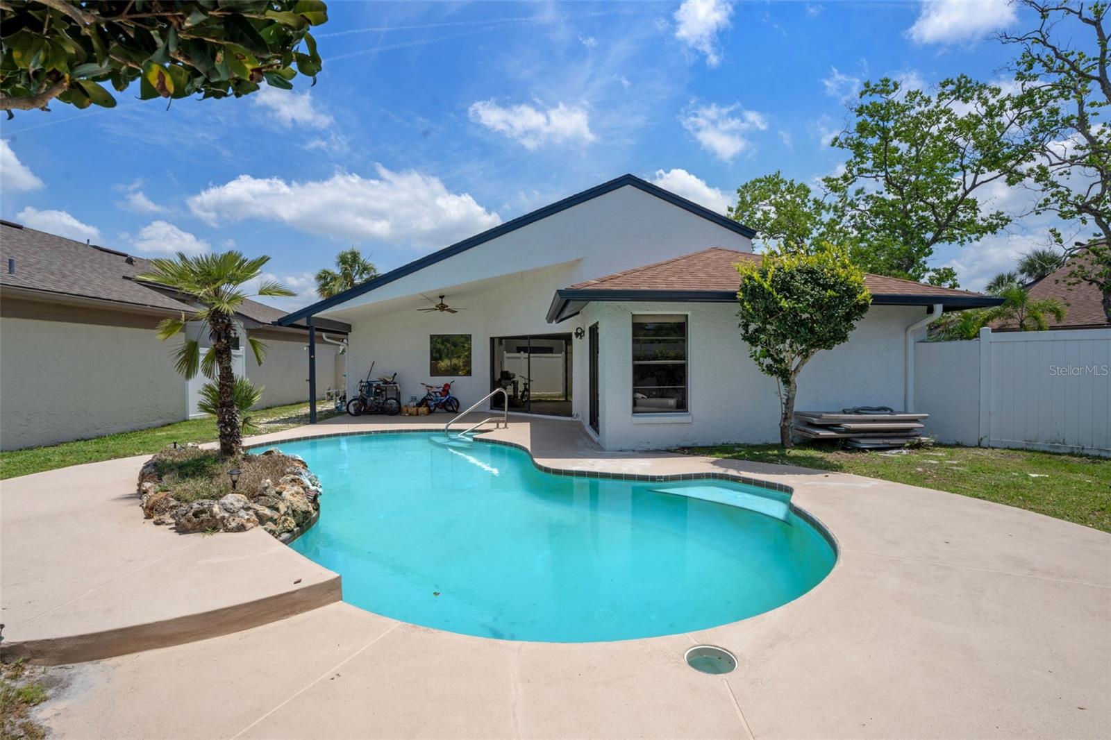 2656 AUTUMN GREEN DR, ORLANDO, FL, 32822