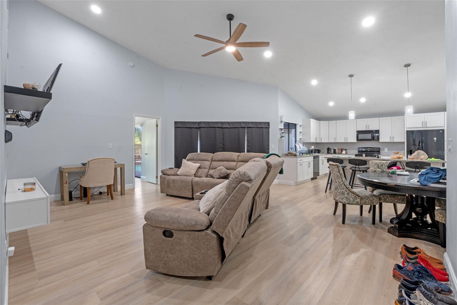 2656 AUTUMN GREEN DR, ORLANDO, FL, 32822