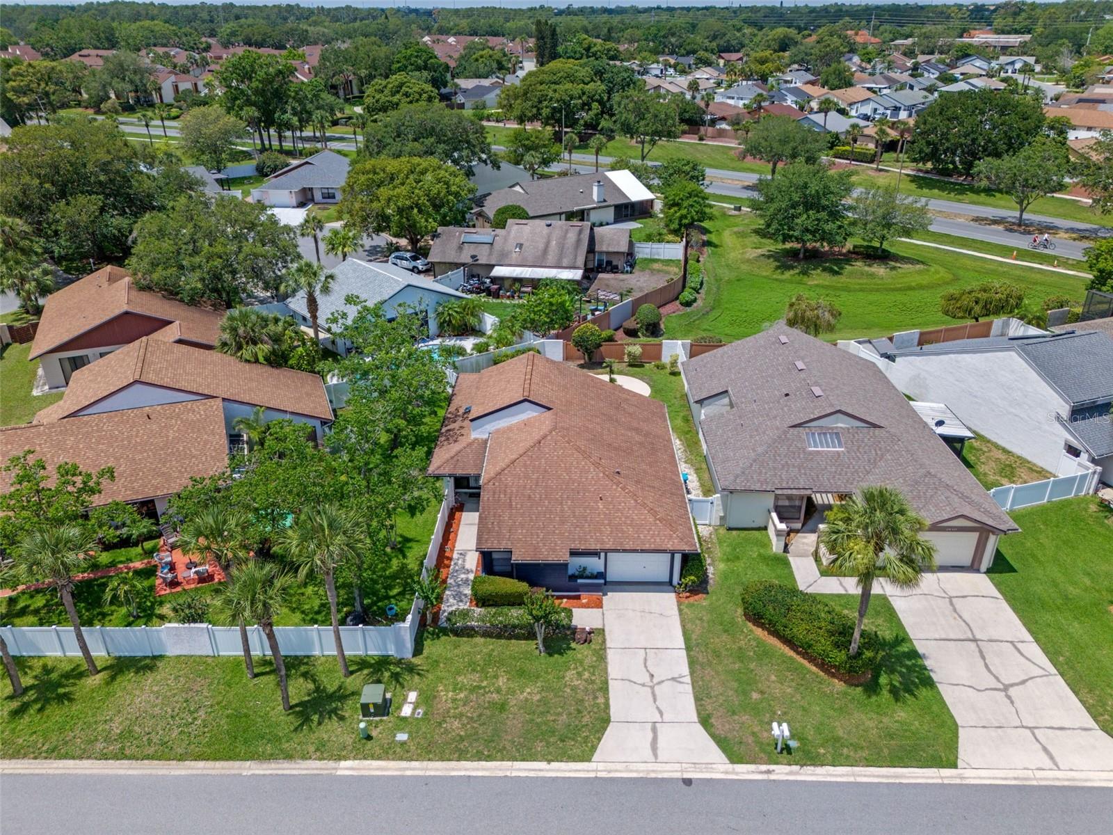 2656 AUTUMN GREEN DR, ORLANDO, FL, 32822