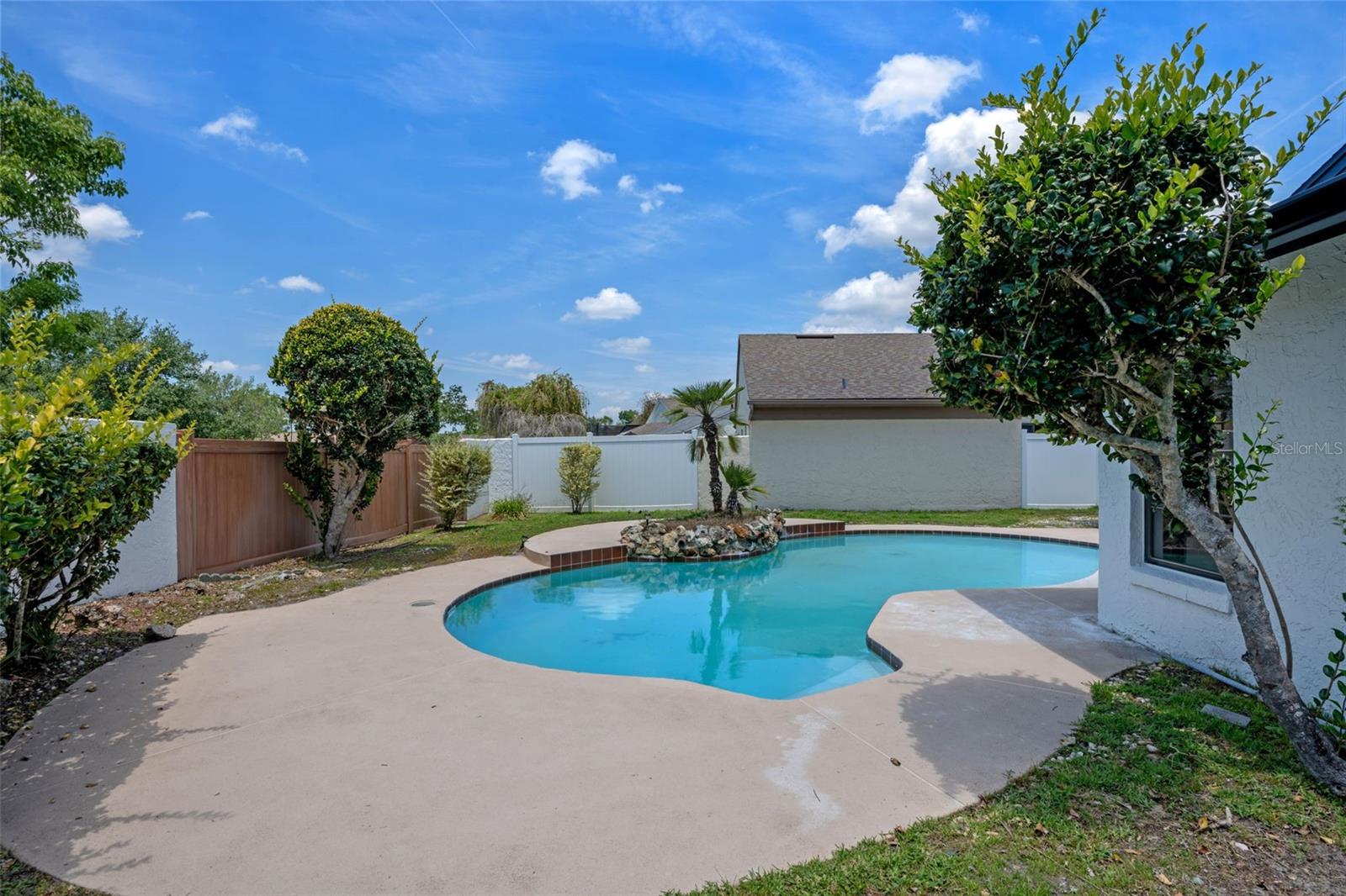 2656 AUTUMN GREEN DR, ORLANDO, FL, 32822