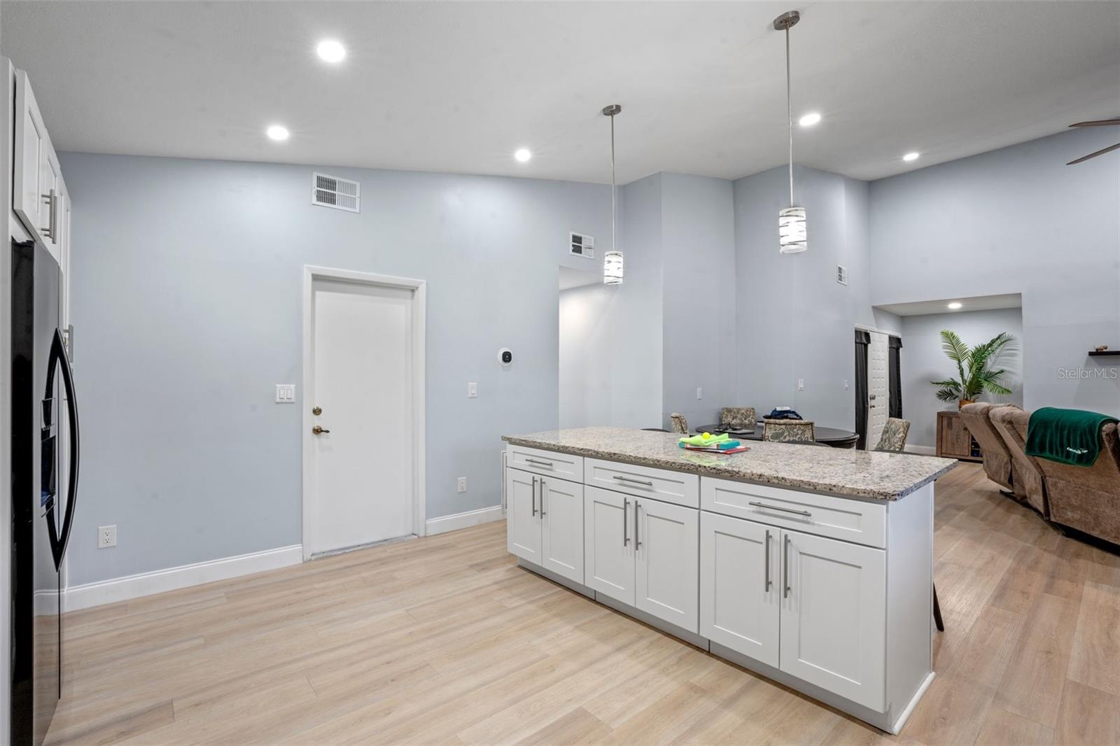 2656 AUTUMN GREEN DR, ORLANDO, FL, 32822
