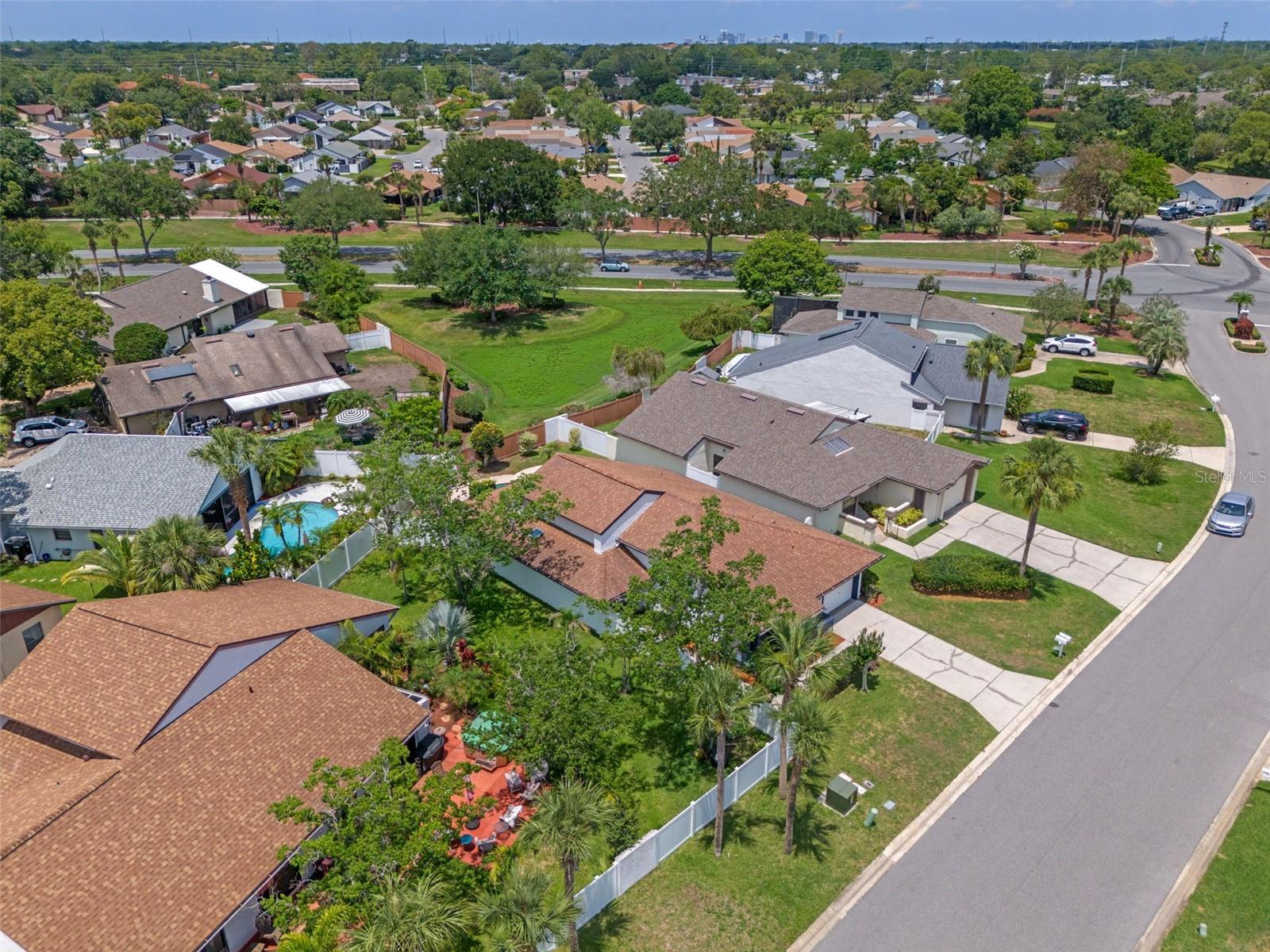 2656 AUTUMN GREEN DR, ORLANDO, FL, 32822