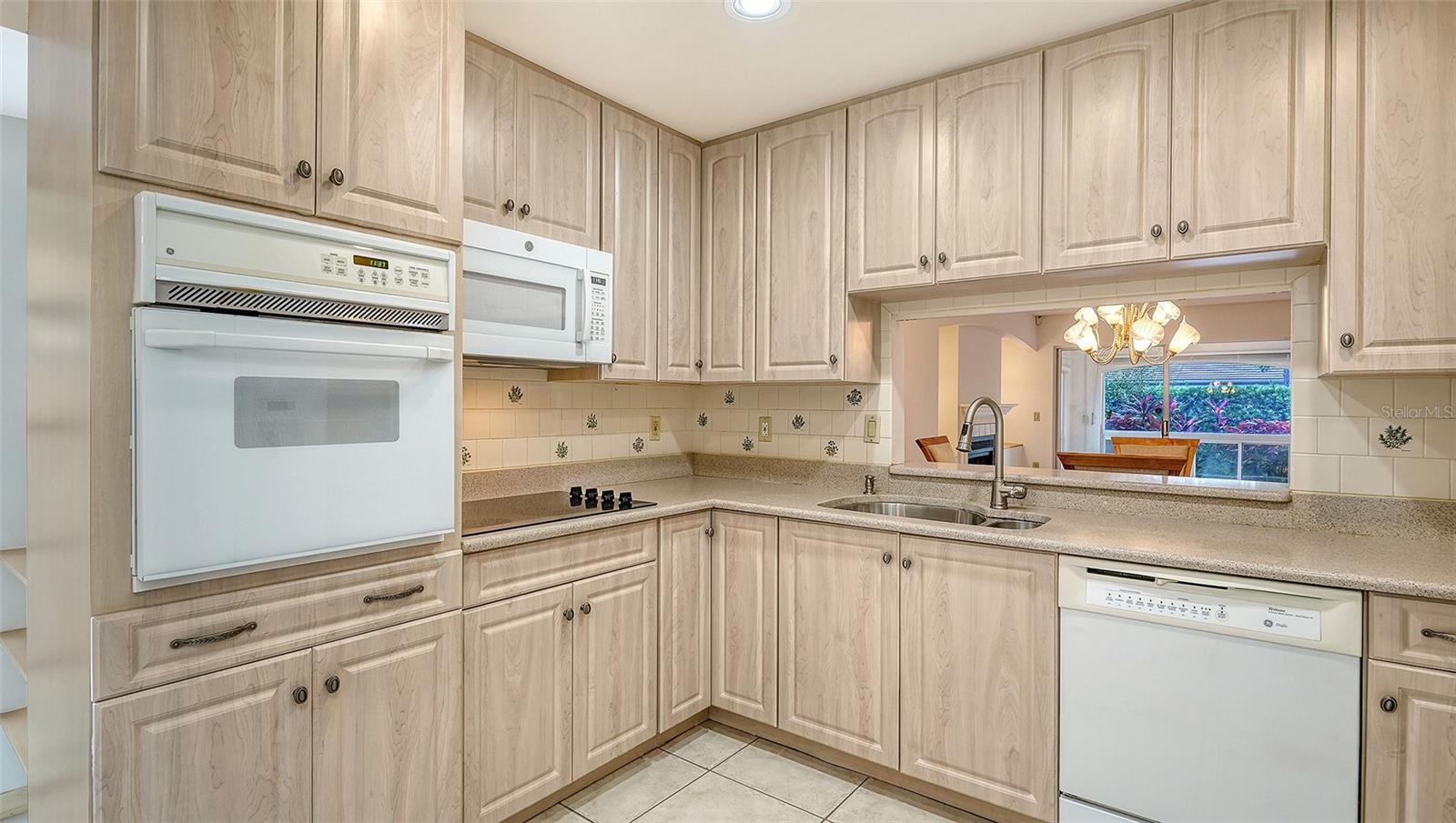 4429 OAKLEY GREENE #6, SARASOTA, FL, 34235