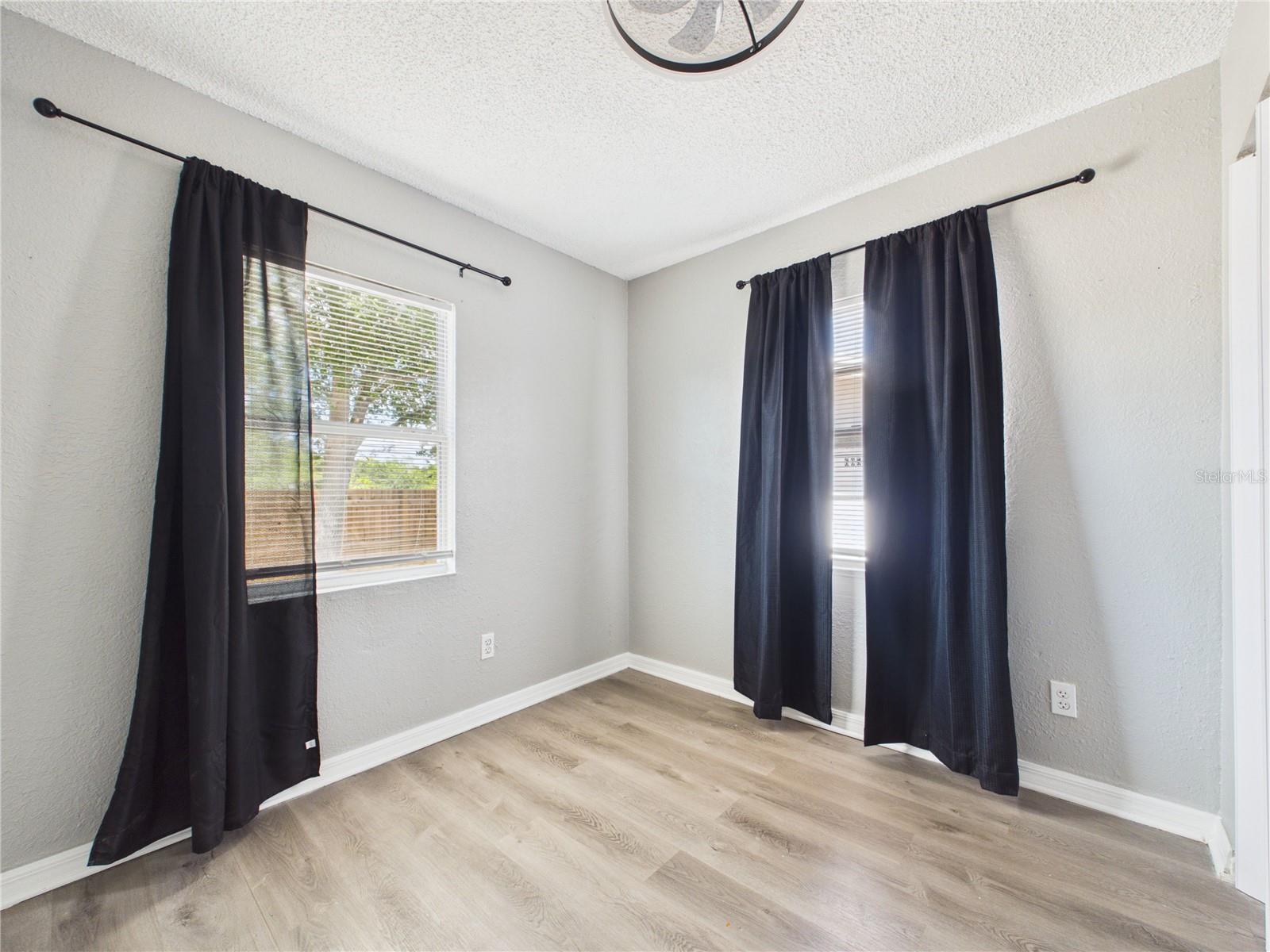 605 S DISSTON AVE, TARPON SPRINGS, FL, 34689