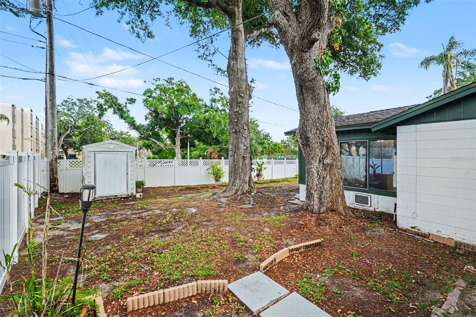 8115 N OLA AVE, TAMPA, FL, 33604