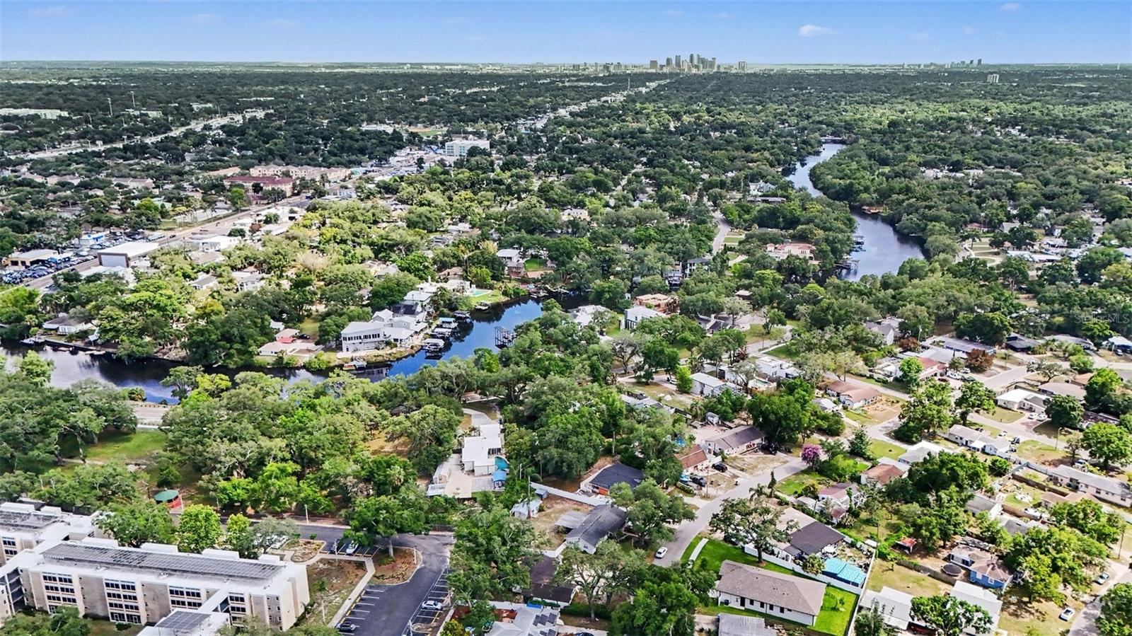 8115 N OLA AVE, TAMPA, FL, 33604