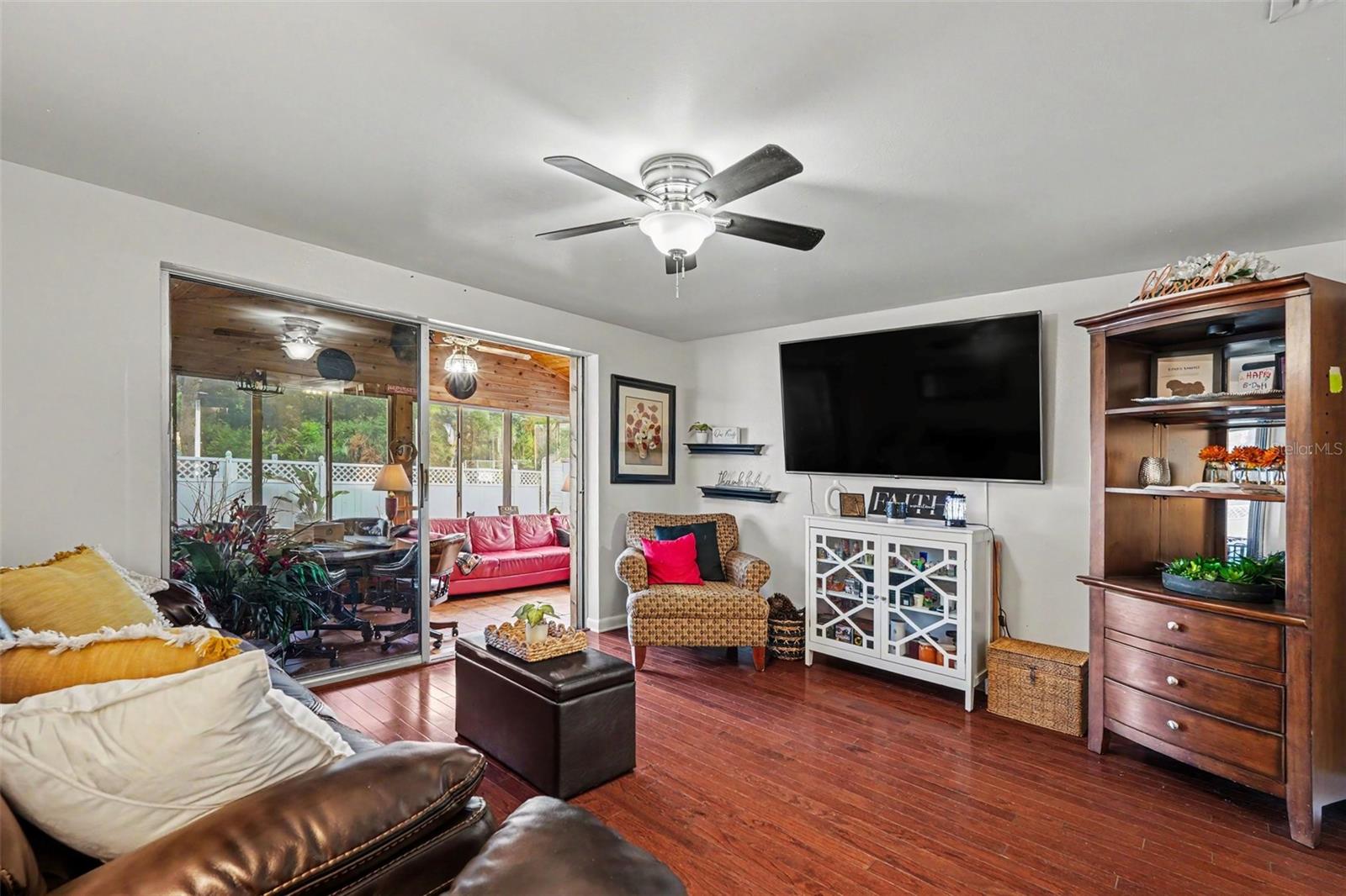8115 N OLA AVE, TAMPA, FL, 33604