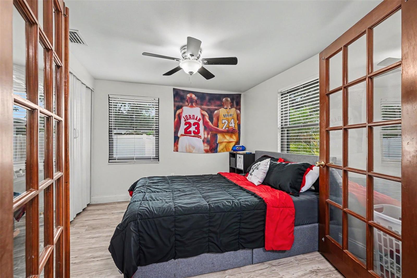 8115 N OLA AVE, TAMPA, FL, 33604