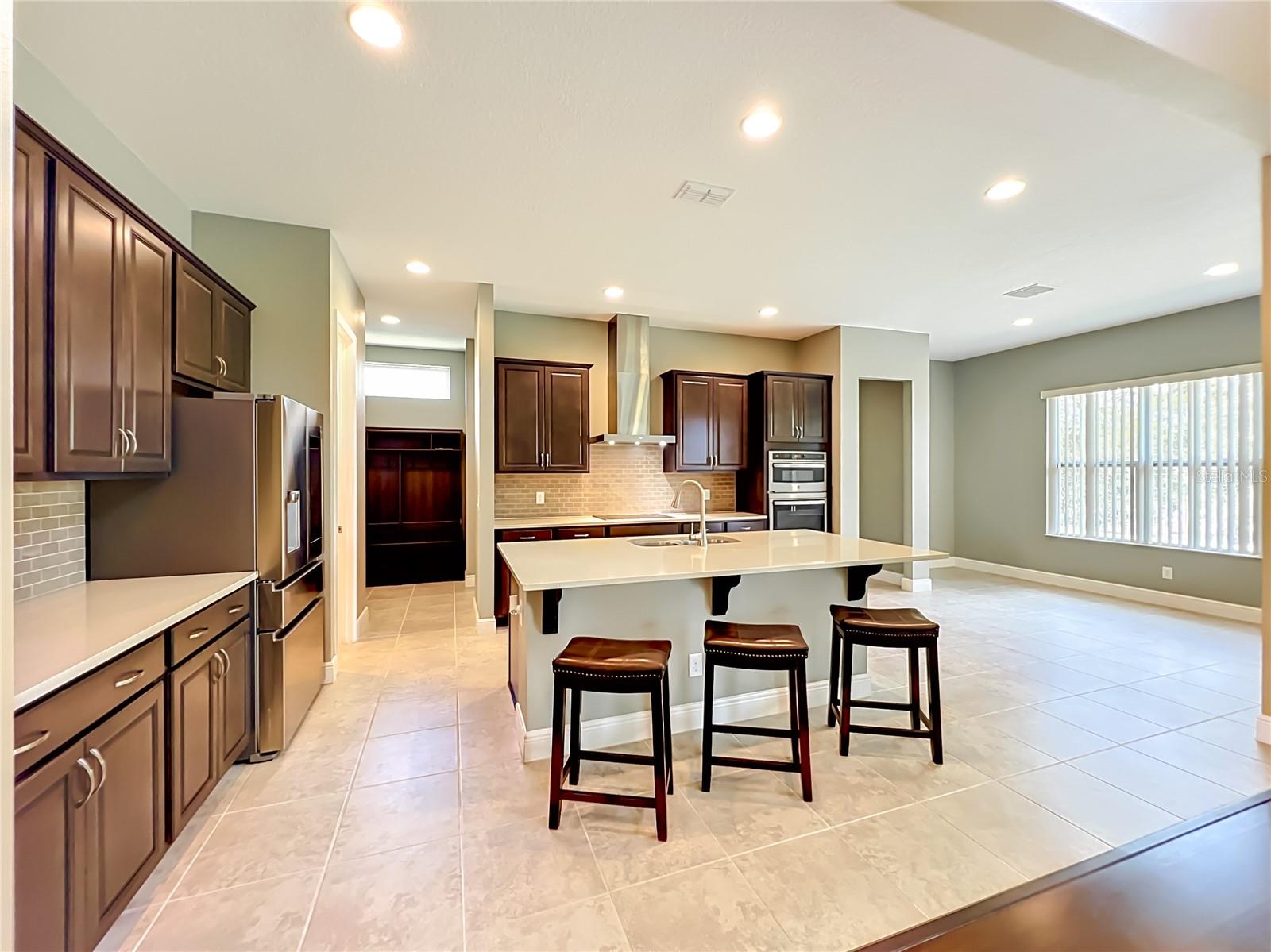 FOREST LAKE ESTATES, APOPKA, FL, 32703