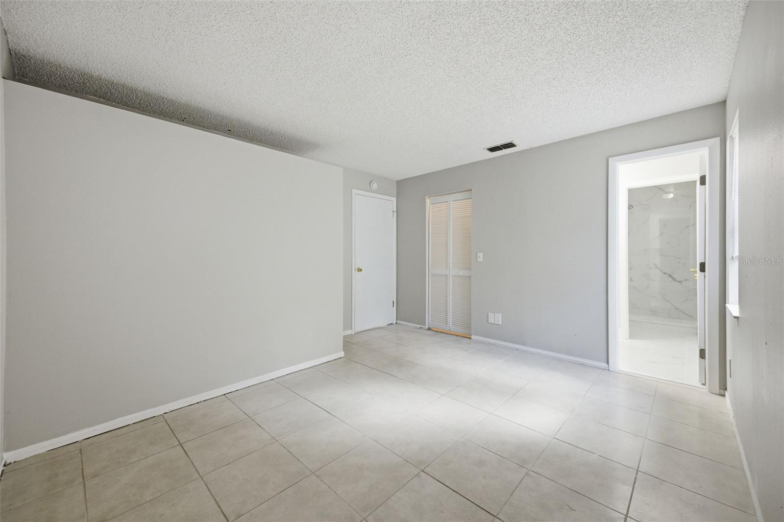 3141 HURON AVE #B, OLDSMAR, FL, 34677