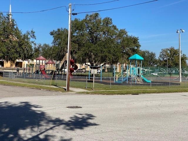 203 W WALL ST ##2, FROSTPROOF, FL, 33843