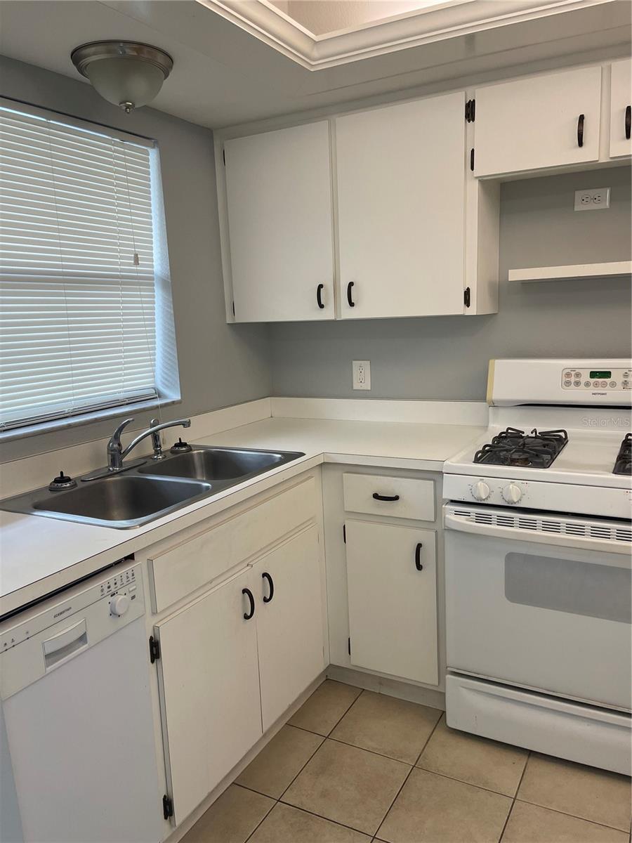 150 EL DORADO #105, WINTER HAVEN, FL, 33884