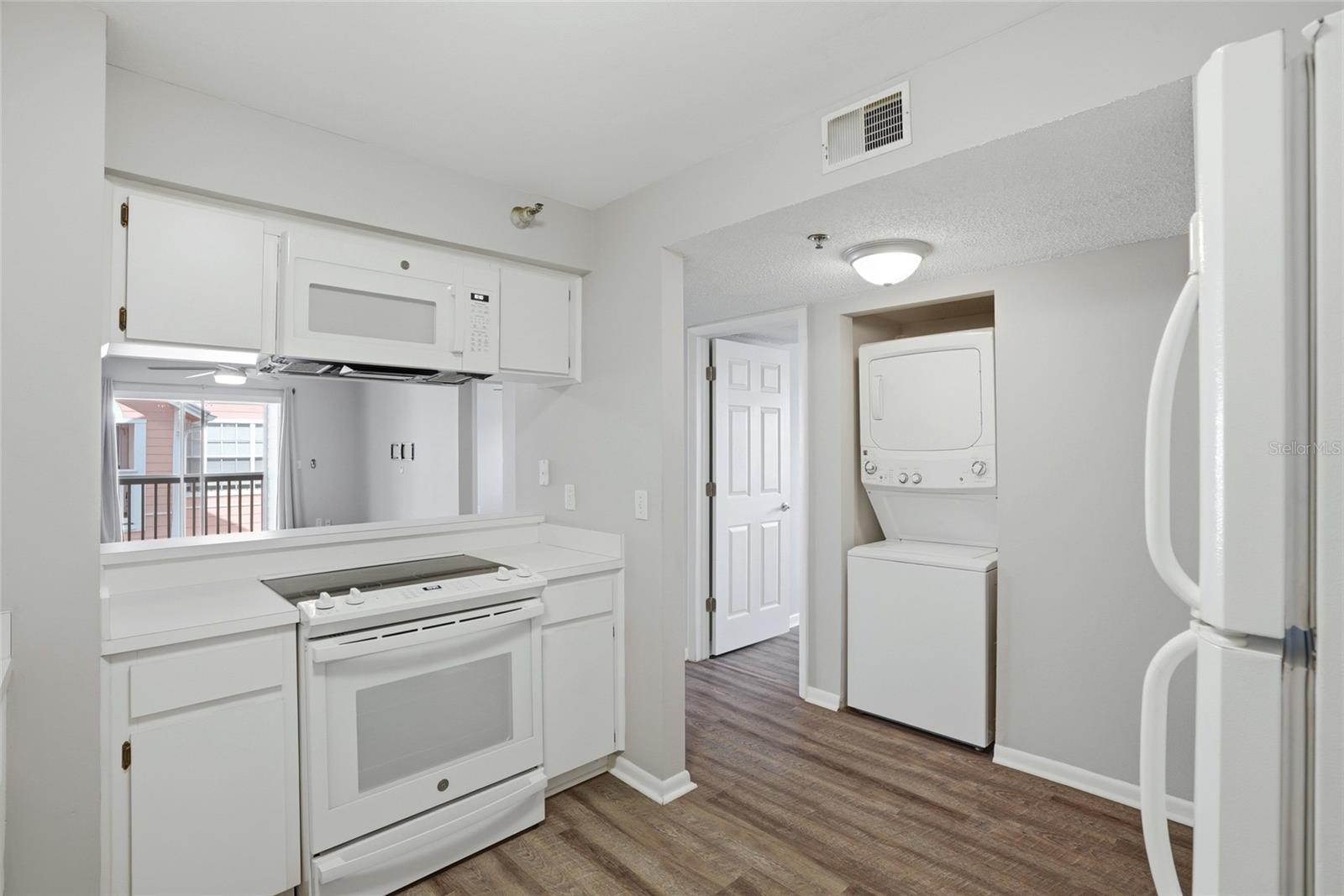 3002 W CLEVELAND ST #B8, TAMPA, FL, 33609