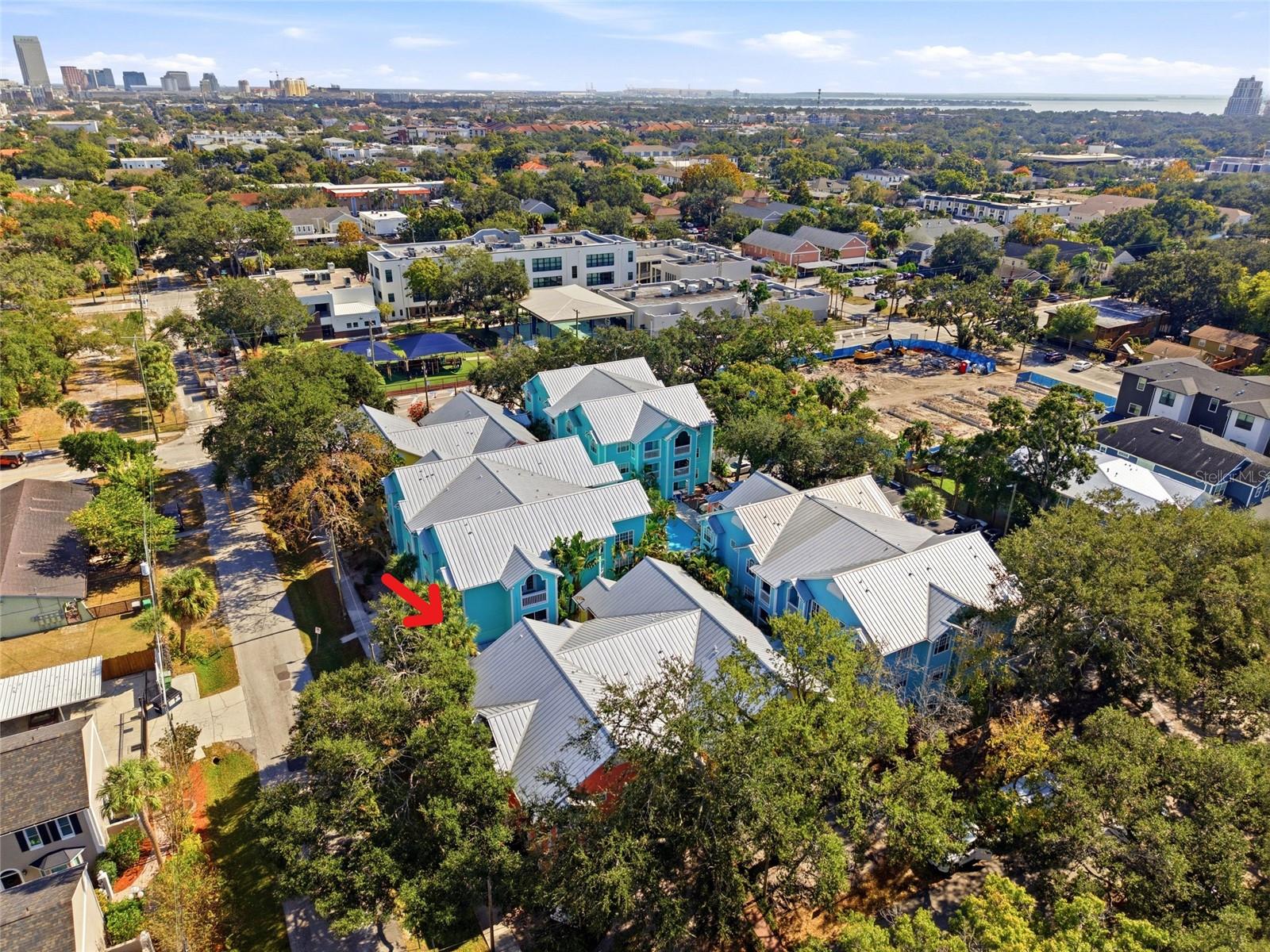 3002 W CLEVELAND ST #B8, TAMPA, FL, 33609