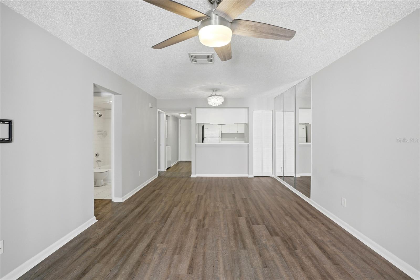 3002 W CLEVELAND ST #B8, TAMPA, FL, 33609