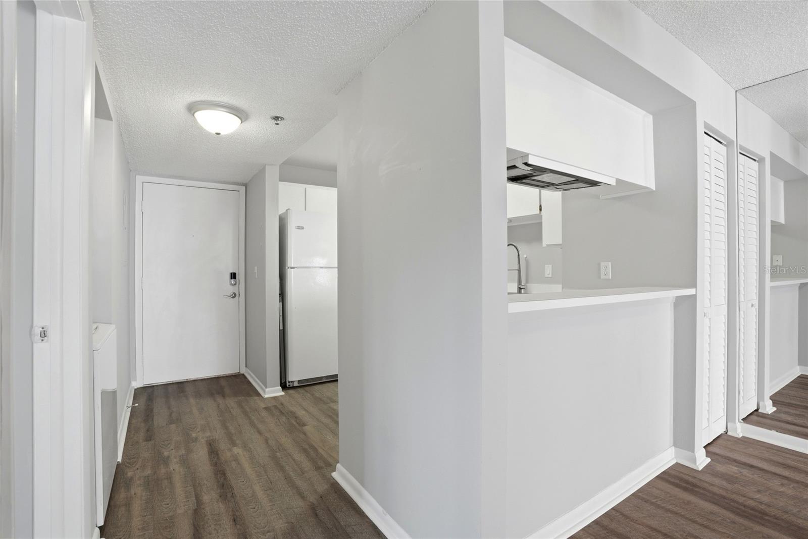 3002 W CLEVELAND ST #B8, TAMPA, FL, 33609