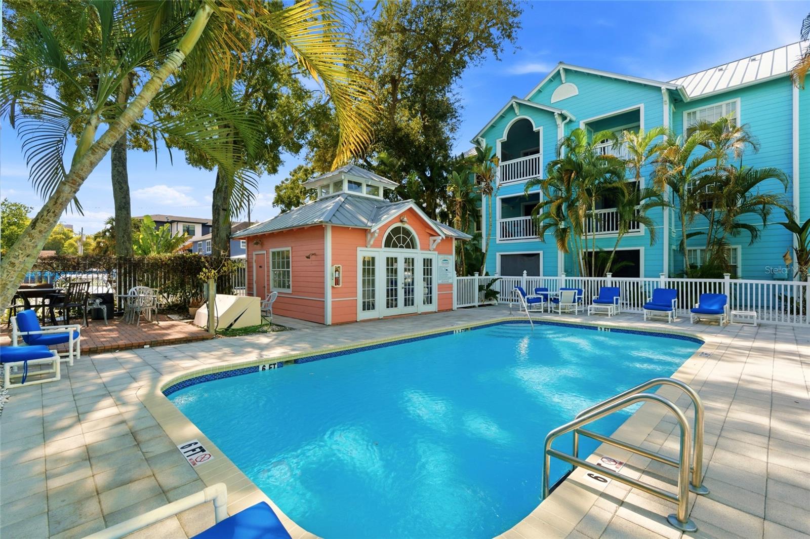 3002 W CLEVELAND ST #B8, TAMPA, FL, 33609