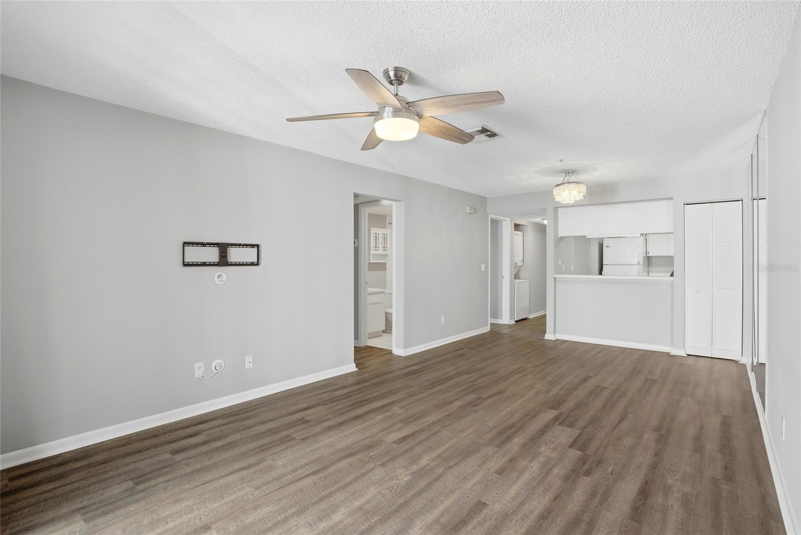 3002 W CLEVELAND ST #B8, TAMPA, FL, 33609