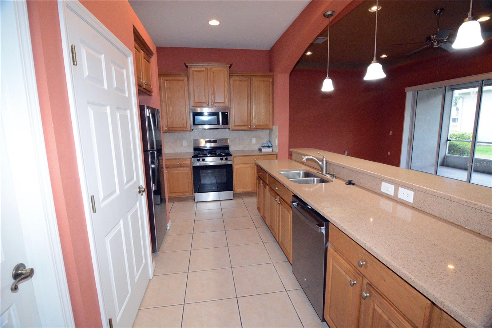 2294 SIFIELD GREENS WAY #2294, SUN CITY CENTER, FL, 33573
