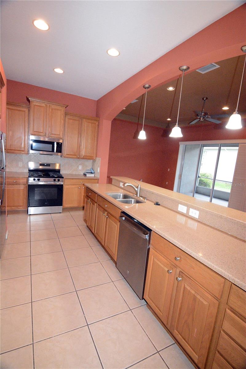2294 SIFIELD GREENS WAY #2294, SUN CITY CENTER, FL, 33573
