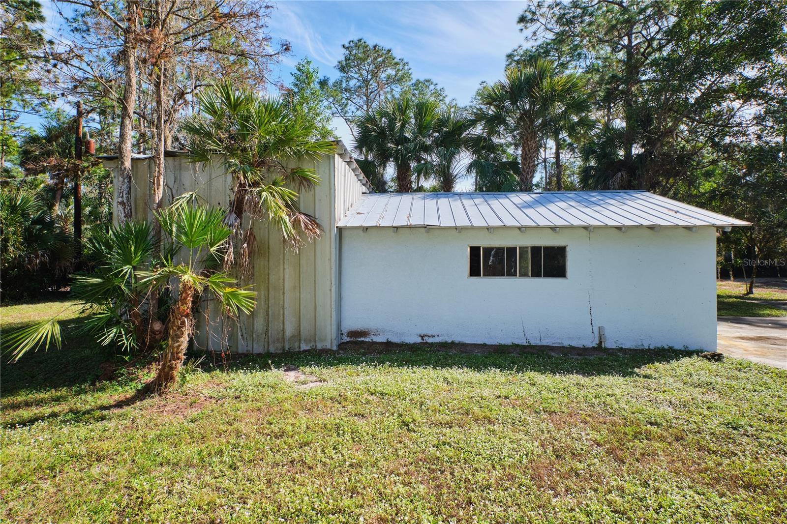 221 18TH AVE NW, NAPLES, FL, 34120