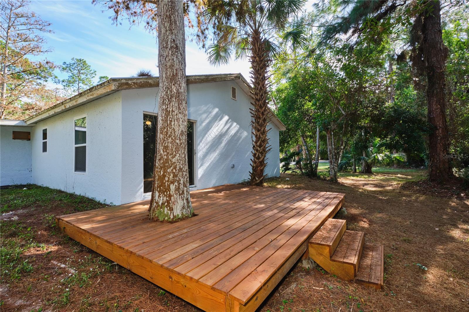 221 18TH AVE NW, NAPLES, FL, 34120