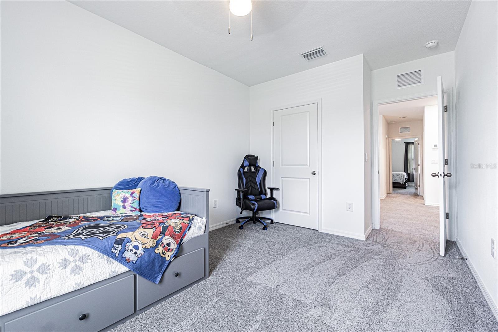 7061 BROAD RIVER AVE, LAND O LAKES, FL, 34638