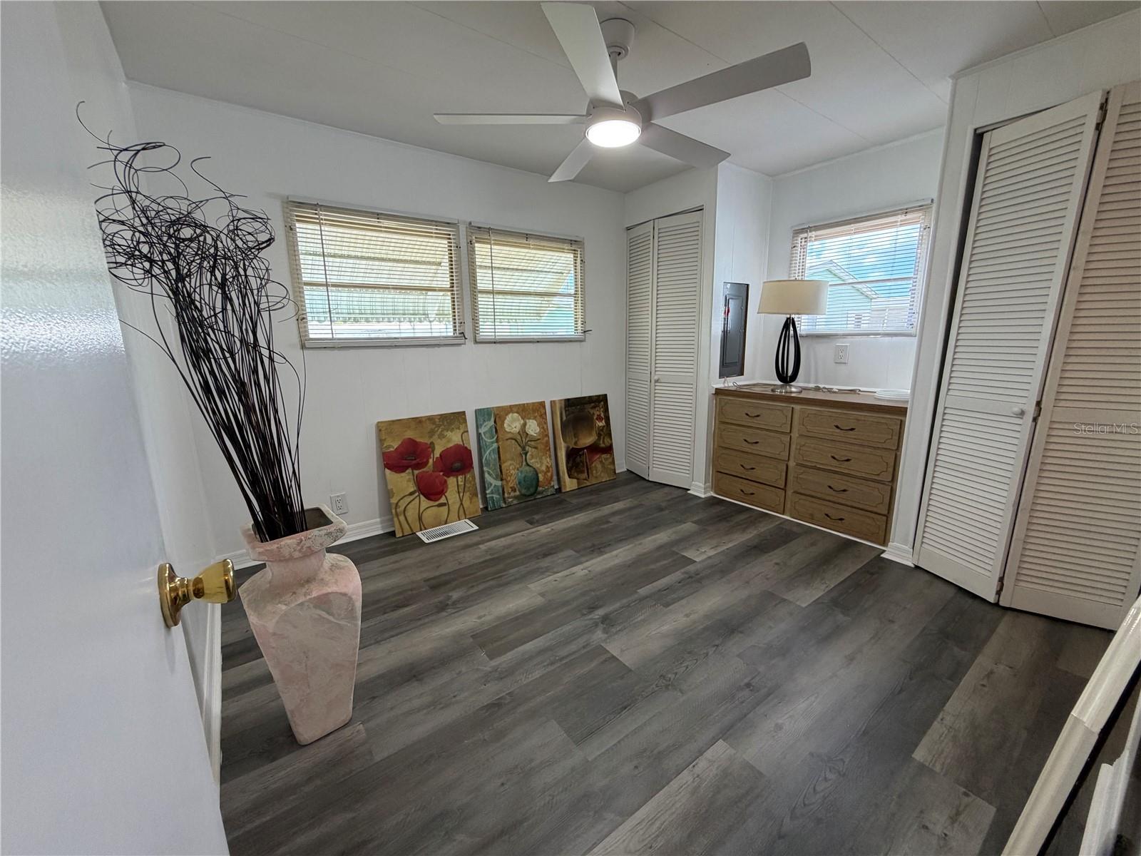 5221 BEECHMONT AVE, SARASOTA, FL, 34234