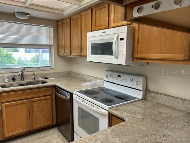 1404 SANDALWOOD DR, DUNEDIN, FL, 34698