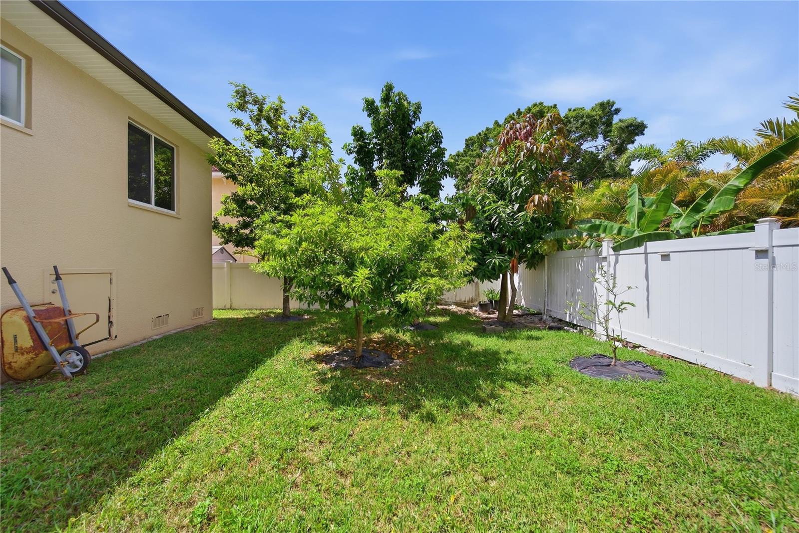 8286 N 97TH N ST, SEMINOLE, FL, 33777