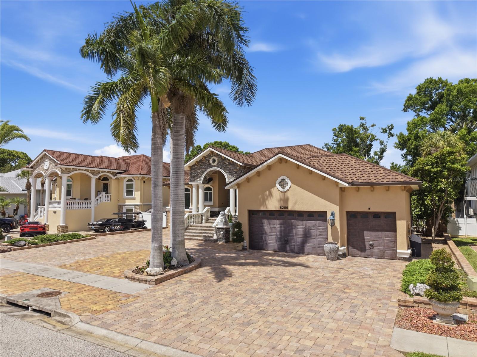 8286 N 97TH N ST, SEMINOLE, FL, 33777