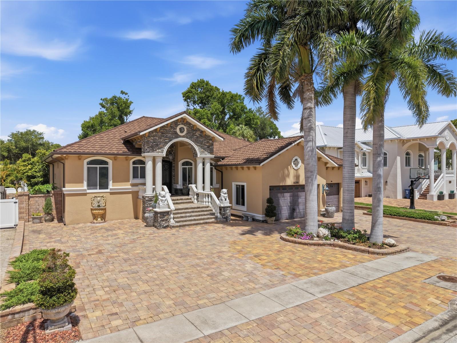 8286 N 97TH N ST, SEMINOLE, FL, 33777
