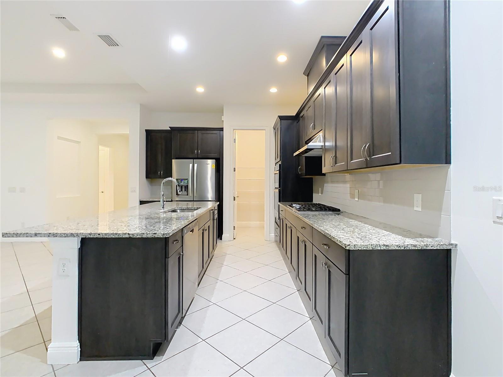 8325 TOPSAIL PL, WINTER GARDEN, FL, 34787