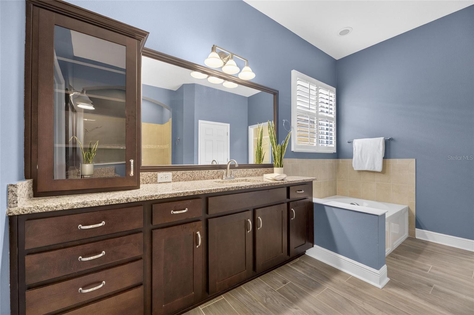 6411 BLUE SAIL LN, APOLLO BEACH, FL, 33572