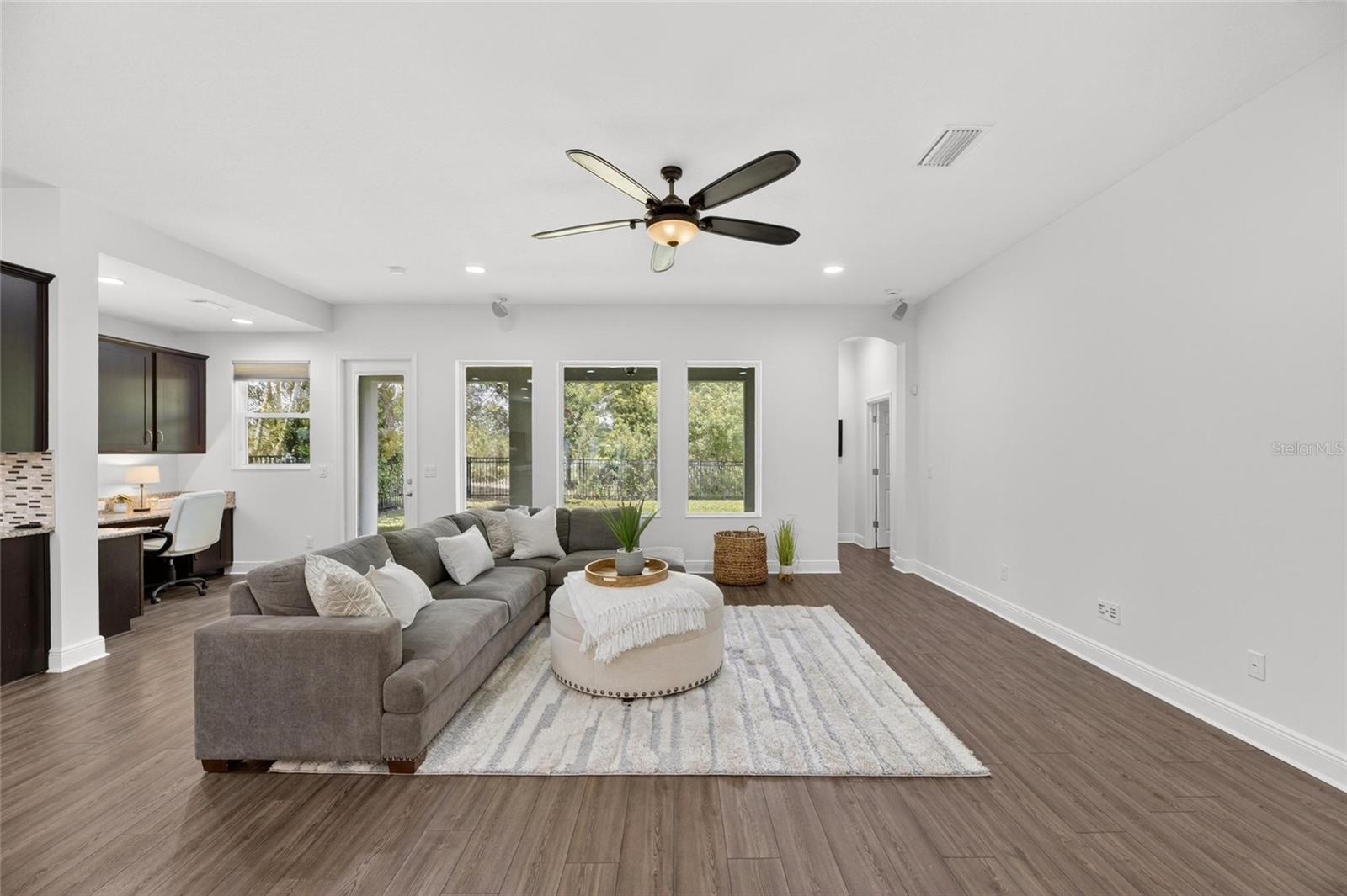 6411 BLUE SAIL LN, APOLLO BEACH, FL, 33572