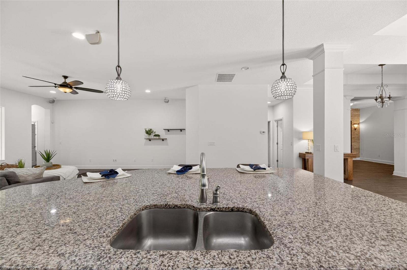 6411 BLUE SAIL LN, APOLLO BEACH, FL, 33572