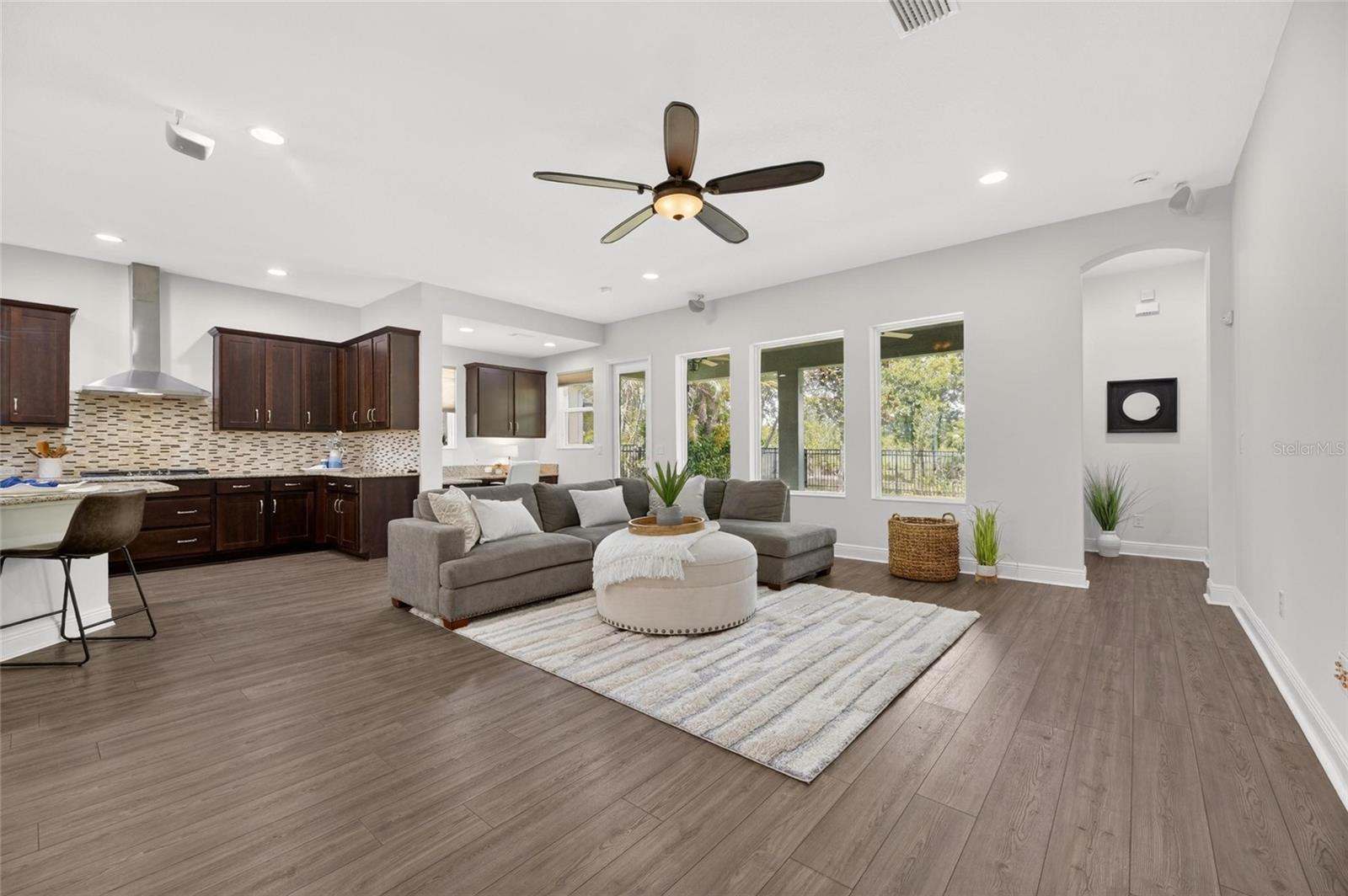 6411 BLUE SAIL LN, APOLLO BEACH, FL, 33572