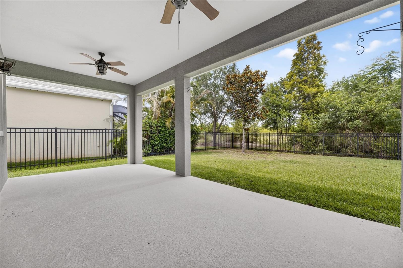 6411 BLUE SAIL LN, APOLLO BEACH, FL, 33572