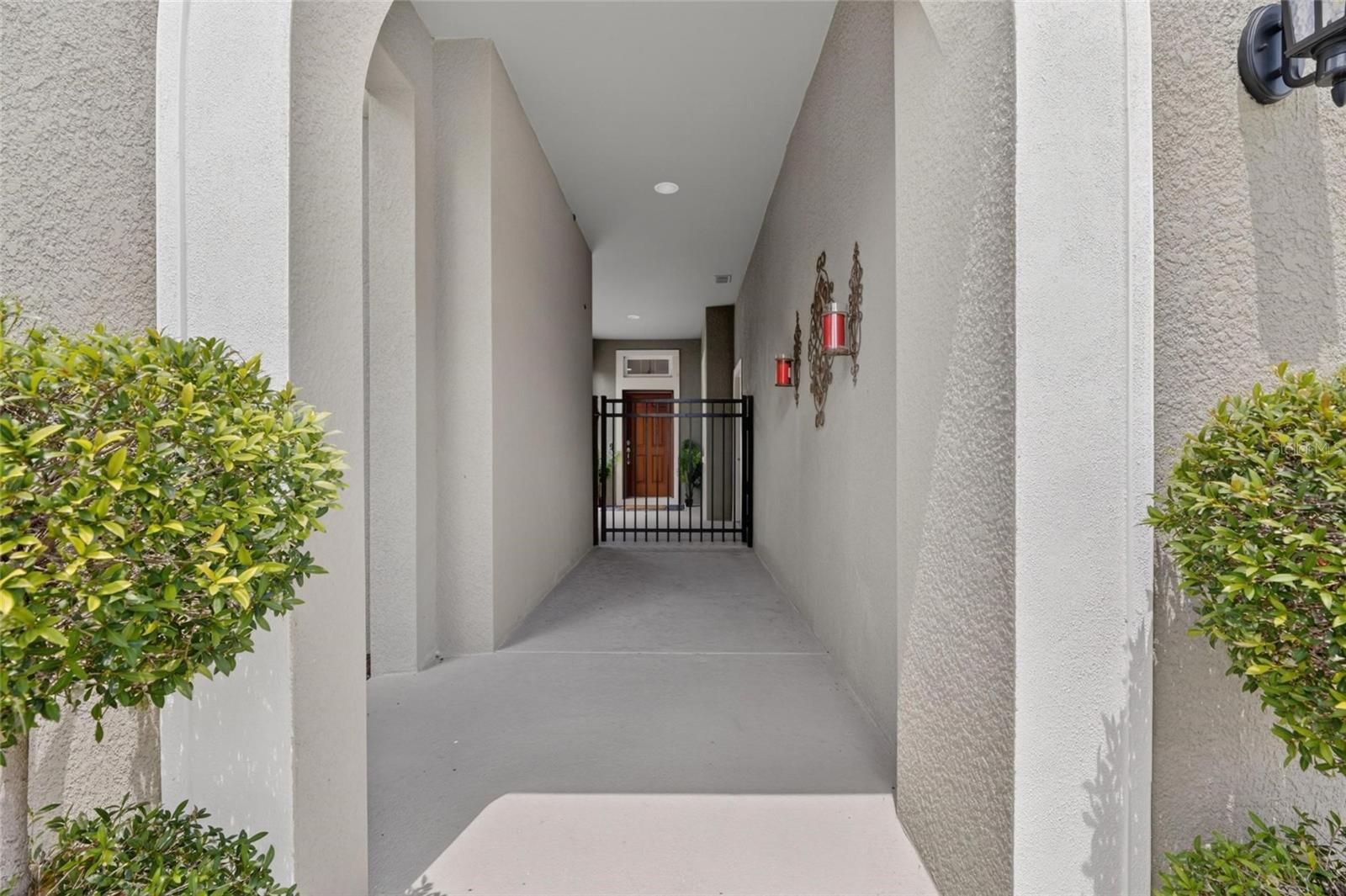 6411 BLUE SAIL LN, APOLLO BEACH, FL, 33572