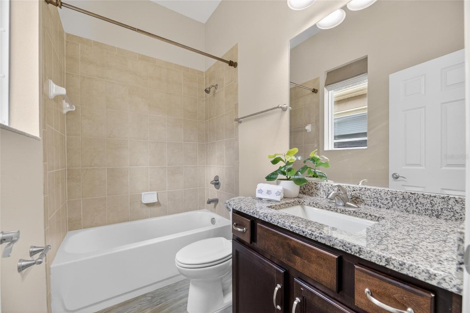 6411 BLUE SAIL LN, APOLLO BEACH, FL, 33572
